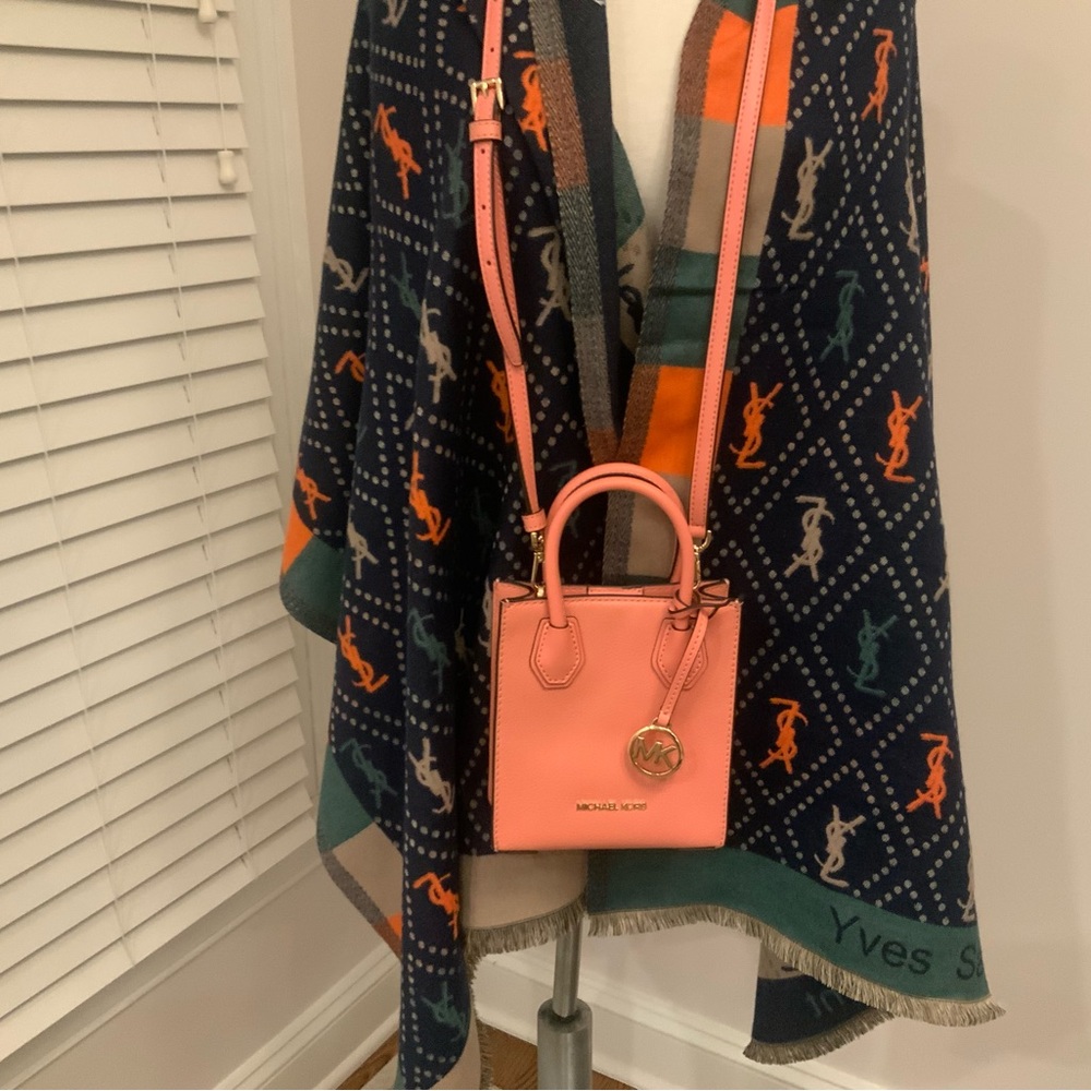 Michael Kors Coral Mini Bag - Picture 2 of 8